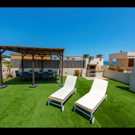 Ibiza, Santa Eulalia Junto Playa Apartment *